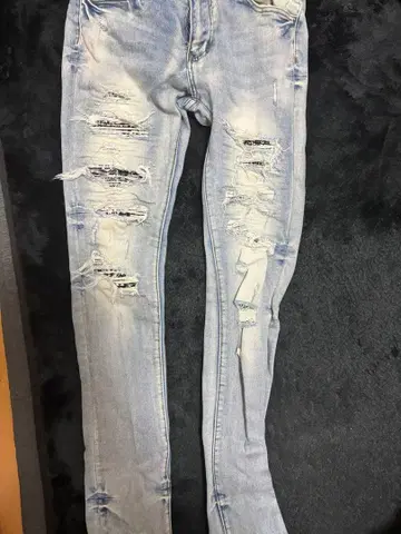 mnnl 스키니 데님 라이트 블루 데미지 가공