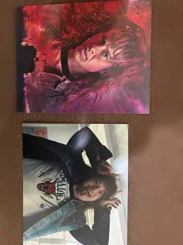 기묘한 이야기 에디 셀럽 사진 2장 세트