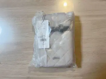 pium 프론트 리본 퀼팅 폰 홀더 핑크