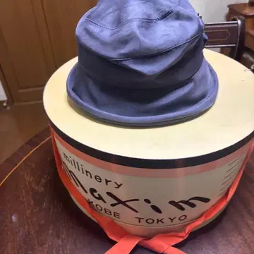 maxim 그레이 버킷햇 꽃 장식