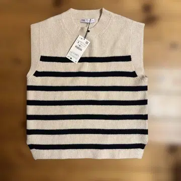 [ 새상품 ] ZARA 베이지와 블랙 스트라이프 니트 베스트 S 사이즈