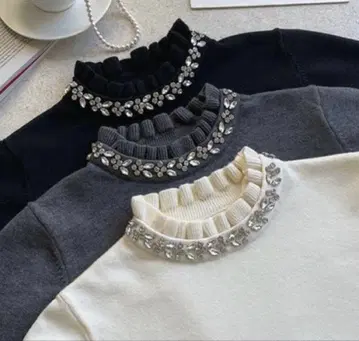 [ 미사용 새상품 ] 프릴 넥 비쥬 니트 그레이