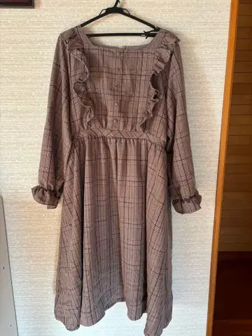 브라운 체크 프릴 롱 원피스 빅 사이즈 4L
