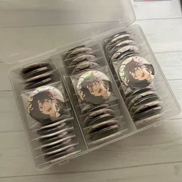 니지산지 사에구사 아키나 캔뱃지