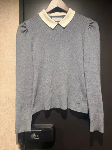 셀포드 캐시미어 혼방 카라 부착 니트