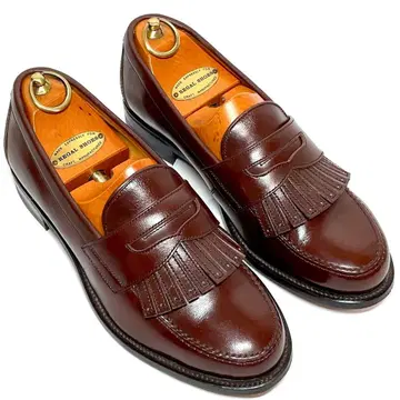 SCOTCH GRAIN 퀼트 코인 로퍼 24EE 브라운 가죽 신발