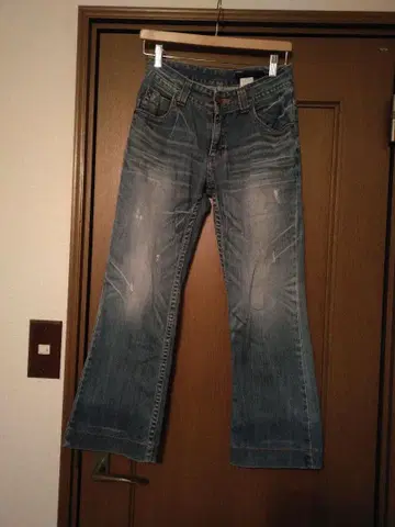 BLUE JAM 플레어 데님 팬츠 라이트 블루 데미지