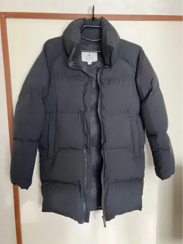 피레넥스 다운 코트 BARROW 바로우 사이즈 38 블랙 블랙