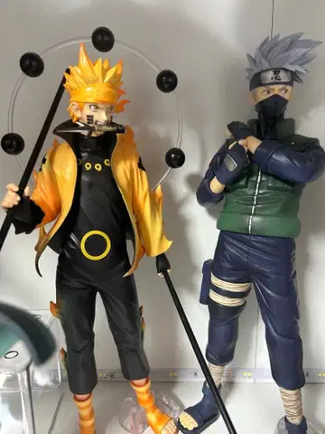 나루토와 카카시 피규어 세트