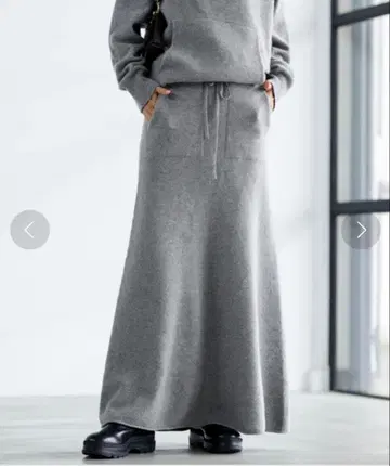 압축 울 스커트