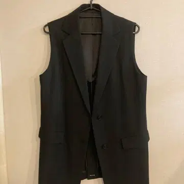 유니클로 S 사이즈 블랙 베스트