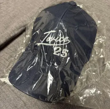 새상품 TWICE TZUYU 캡 네이비