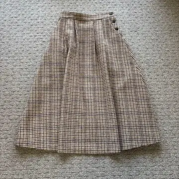 [어 피스 오브 라이브러리] 플레어 스커트