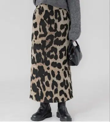 코카 레오파드 무늬 타이트 스커트 L 사이즈