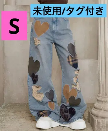 [ 새상품/택 포함 ] 랜덤 하트 패치워크 데님 팬츠