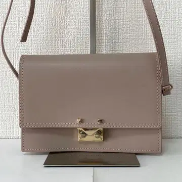 GIANNI NOTARO (잔니 노타로) 천연 가죽 숄더백