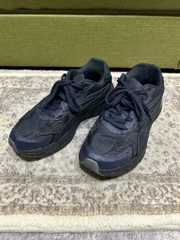 PUMA emmi 콜라보 스니커즈