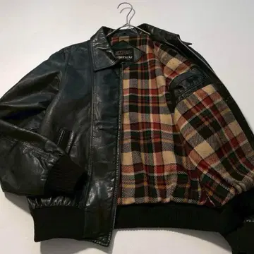 [ 천연 가죽 ] LEATHERWEAR 가죽 자켓 L 안감 체크 빈티지