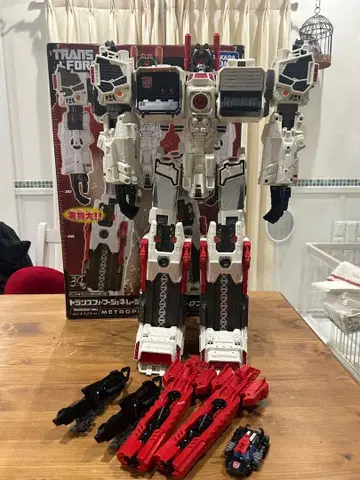 TG-23 메트로플렉스 [ 트랜스포머 제너레이션즈 ]