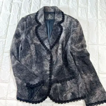 이타리야 기모 그라데이션 로고 큐빅 자켓 빅 사이즈