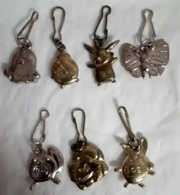 포켓몬 메탈릭 금 은 골드 실버 참 스트랩