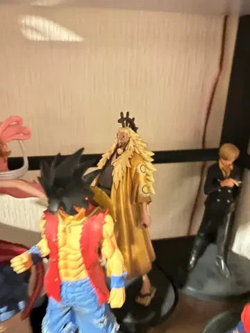 시키 상디 피규어 약 15cm