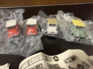 랜드크루저 40 가챠 4개 세트