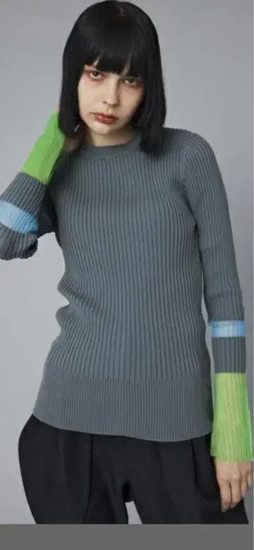 해린 도트 사이 시어 니트 그레이