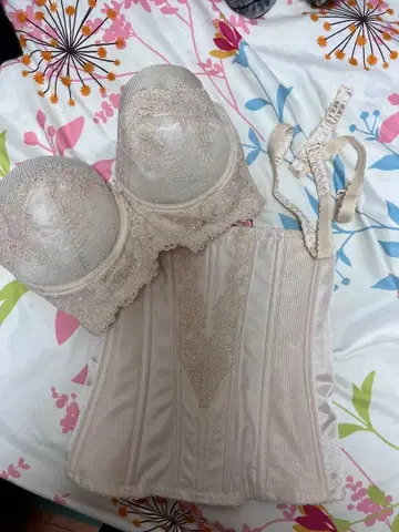 브라이덜 이너 3종 세트 FOUR SIS & Co.