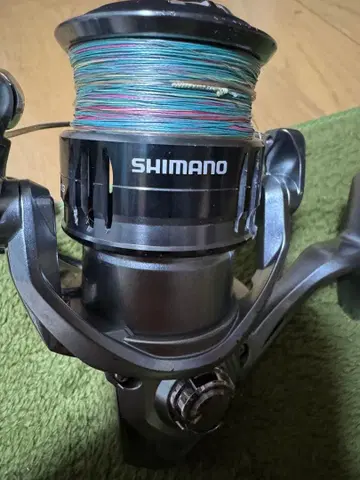 SHIMANO C5000XG 스피닝 릴