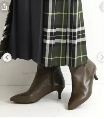 이에나 ANGELINA MILLAN 숏부츠