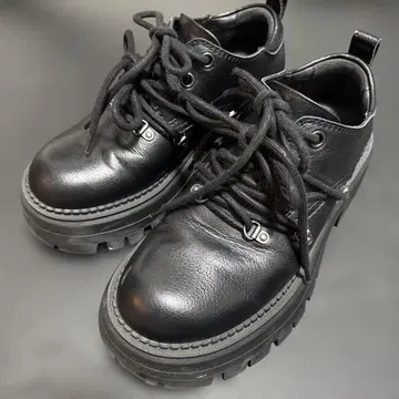 ZARA 볼륨 밑창 40 사이즈