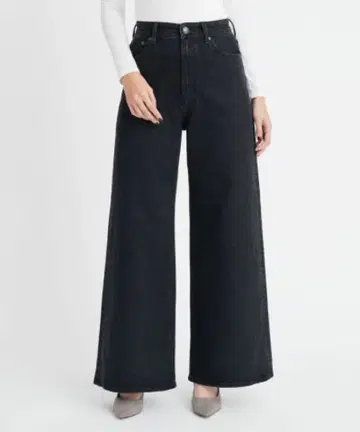 YANUK 와이드 플레어 23 올드 블랙 야누크