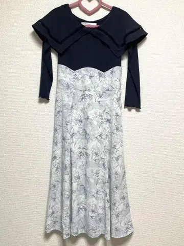 tocco closet 빅칼라 백 레이스업 긴팔 도킹 원피스