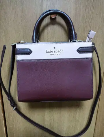 케이트 스페이드 숄더백