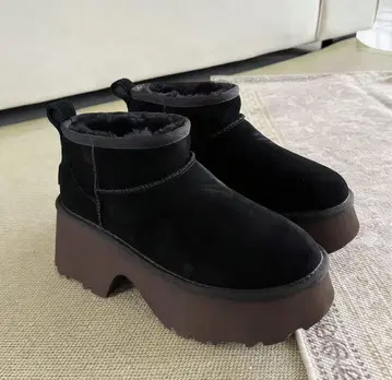 블랙 통굽 어그 부츠 박스 포함 24cm