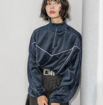 네이비 벨로아 상의