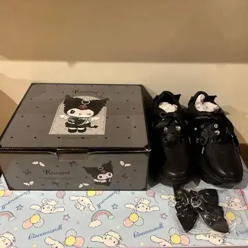 택 포함 새상품 쿠로미 통굽 스니커즈 L