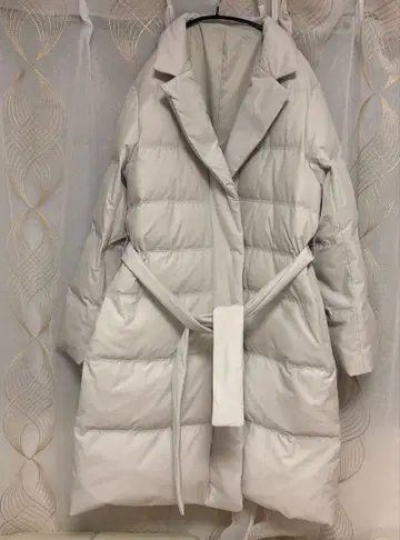 theory luxe 다운 코트 사이즈 38