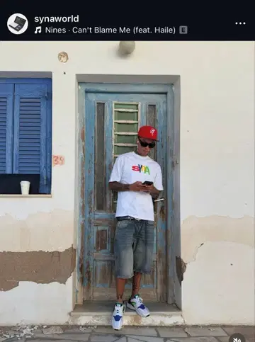 synaworld x newera cap