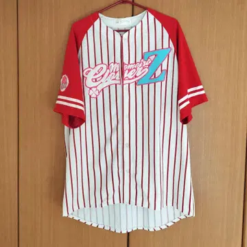 모모이로 클로버 Z 유니폼 카나코