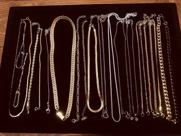 유품 정리품. 19점.