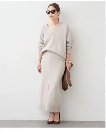 택 포함 새상품 드 울 캐시미어 혼방 니트 스커트 셋업