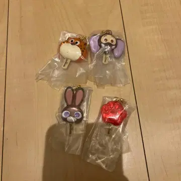 주토피아 아이스캔디 참 가챠가챠 4개 세트