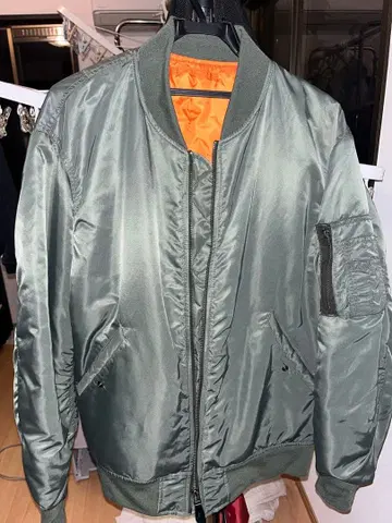 MA-1 플라이트 자켓 올리브 그린