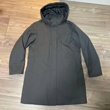 유니클로 하이브리드 다운 코트 롱 L