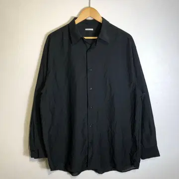 블랙 긴팔 셔츠