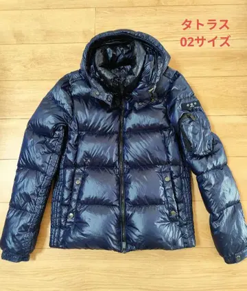 TATRAS 네이비 다운 자켓 하자품입니다