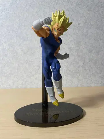 드래곤볼 마신 베지터 피규어