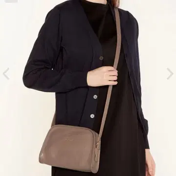 일비종떼 숄더백